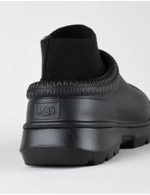 UGG TASMAN X