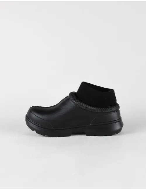 UGG TASMAN X