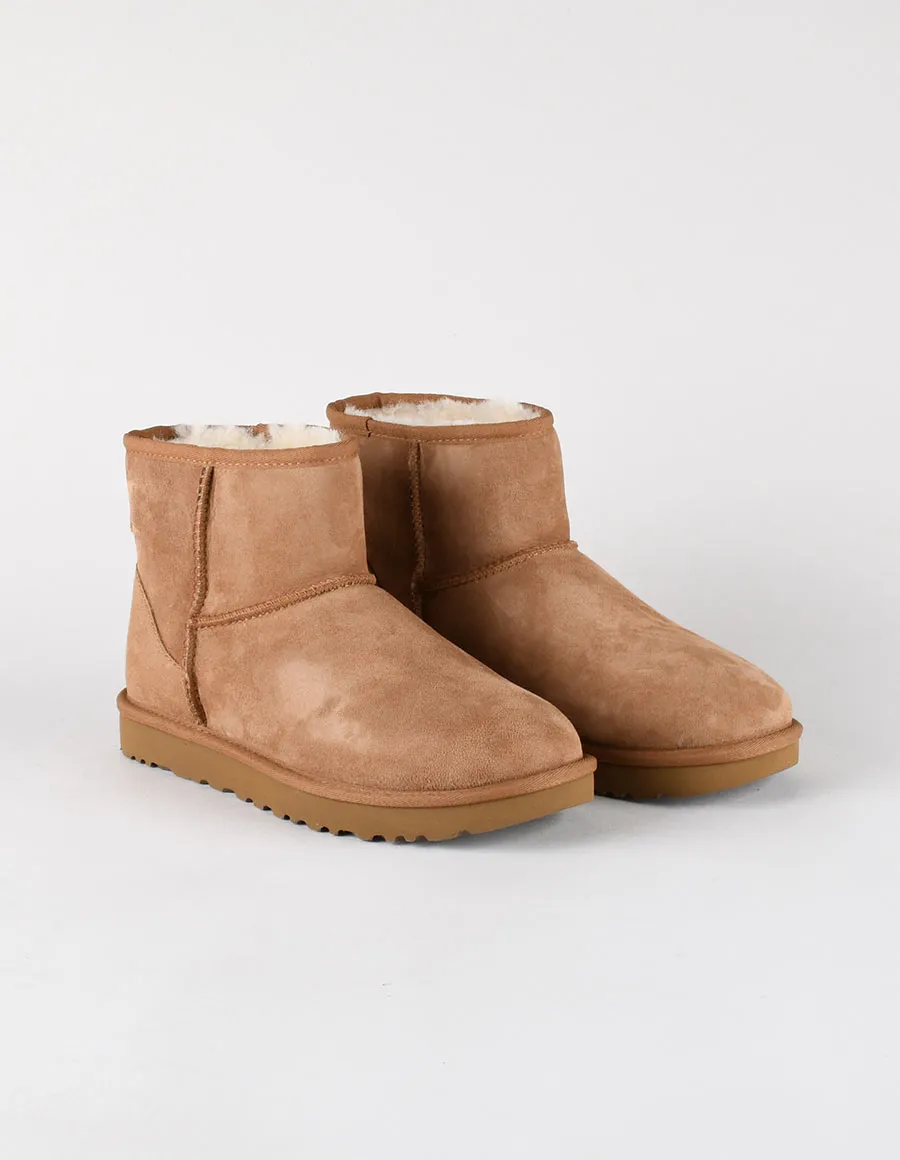 UGG CLASSIC MINI II