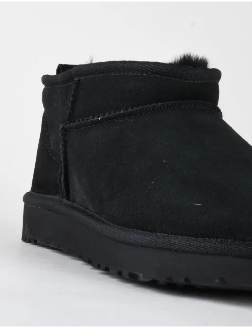 UGG  CLASSIC ULTRA MINI 
