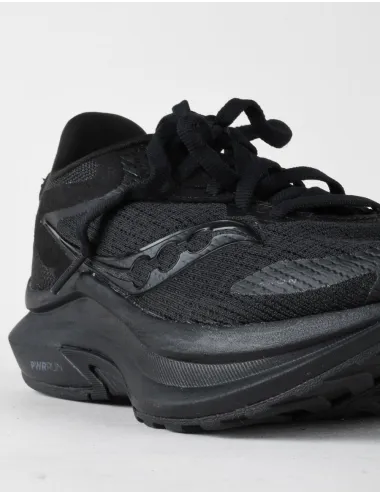 SAUCONY AXON 2