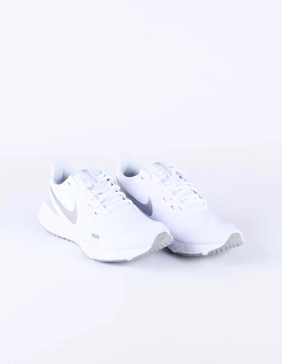 NIKE REVOLUTION 5 BQ3207