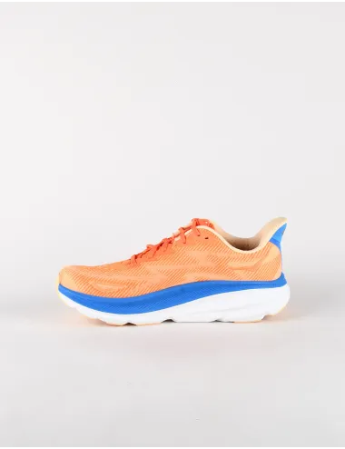 HOKA CLIFTON 9