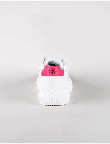 CK YW0YW00823