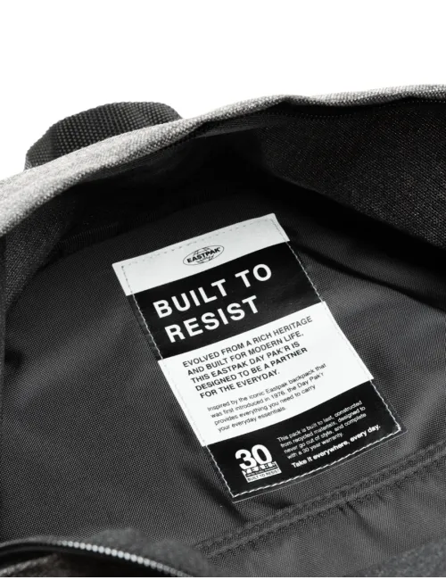 EASTPAK DAY PAK'R EK0A5BG4