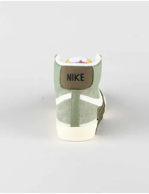 NIKE BLAZER MID PRO CLUB