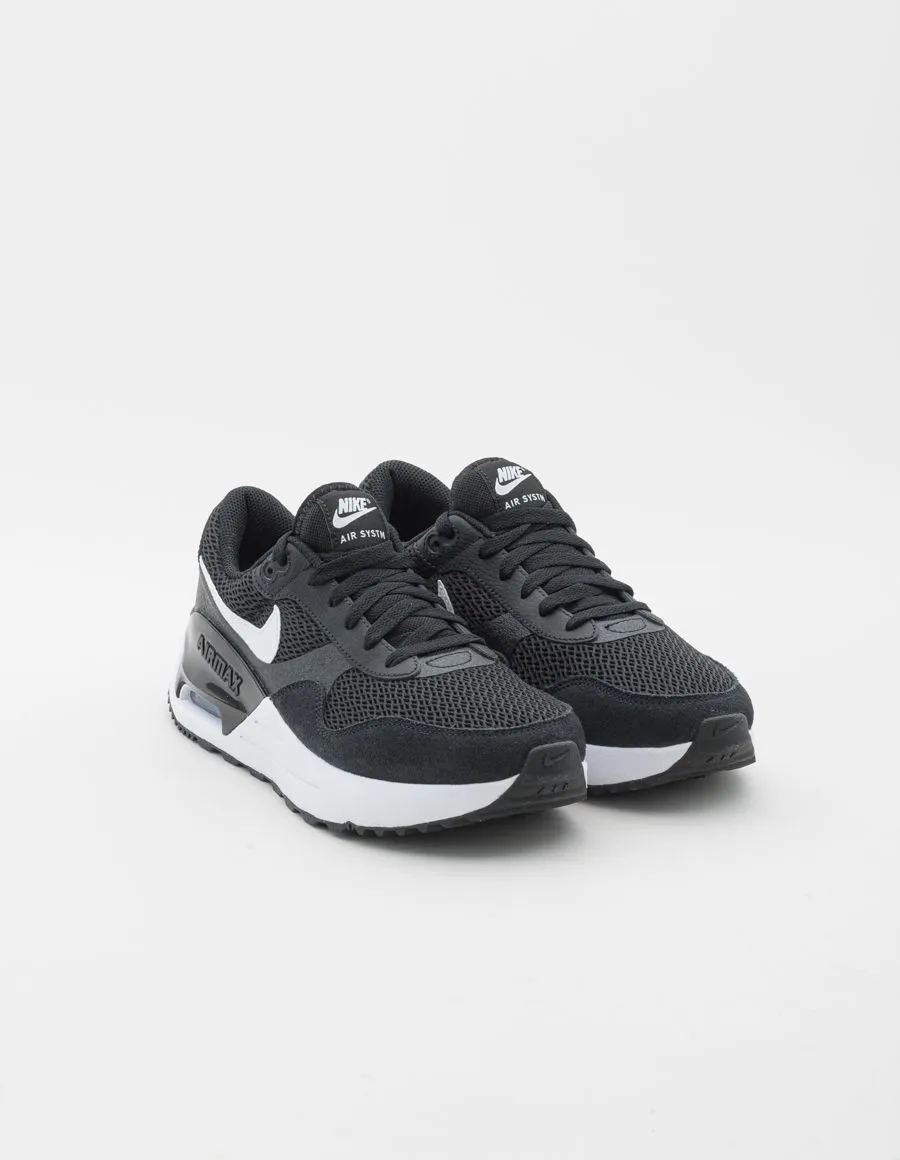 NIKE DM9537