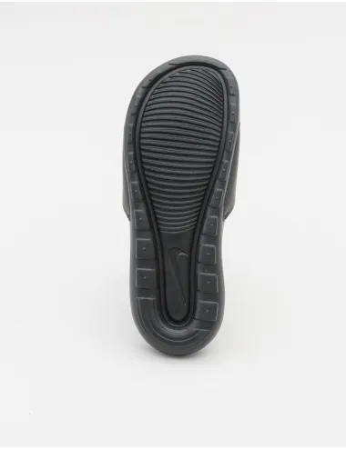 NIKE   CN9677