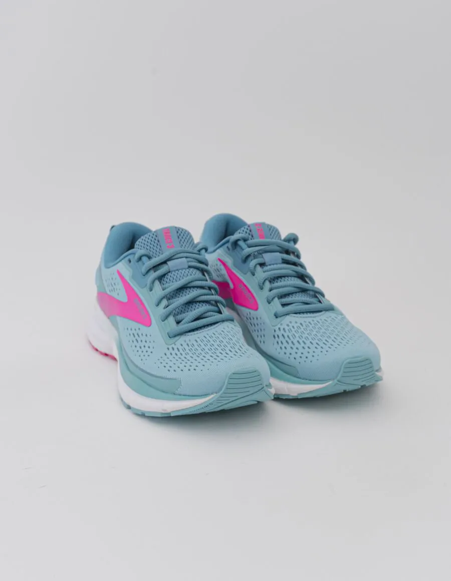 BROOKS TRACE 3
