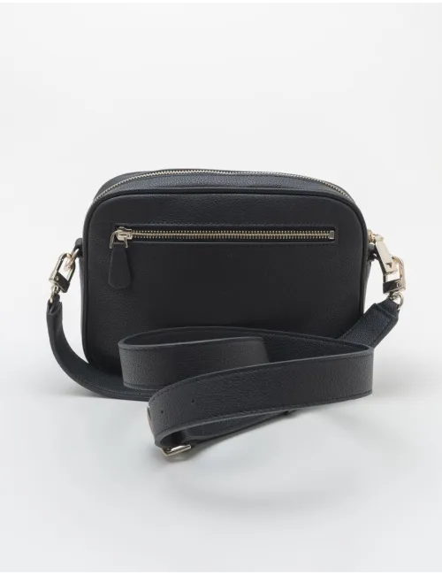 GUESS BG877814
