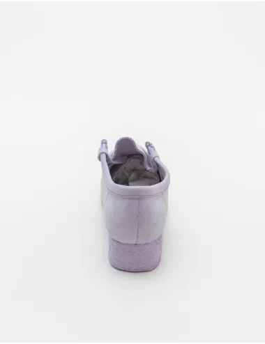CLARKS WALLABEE LILAC SUEDE