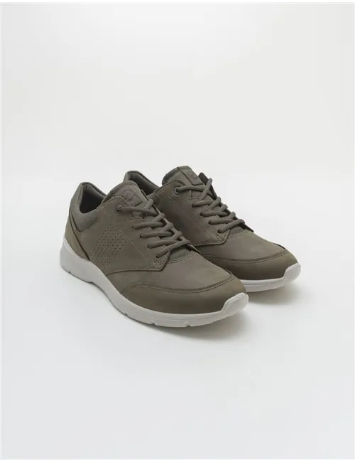 ECCO      IRVING