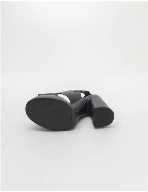 CULT    BYORK 4302 SANDAL