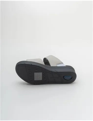 STONEFLY   AQUA III 8