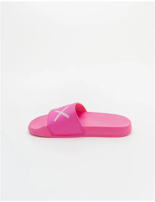 SUN688  SLIPPERS LOGO