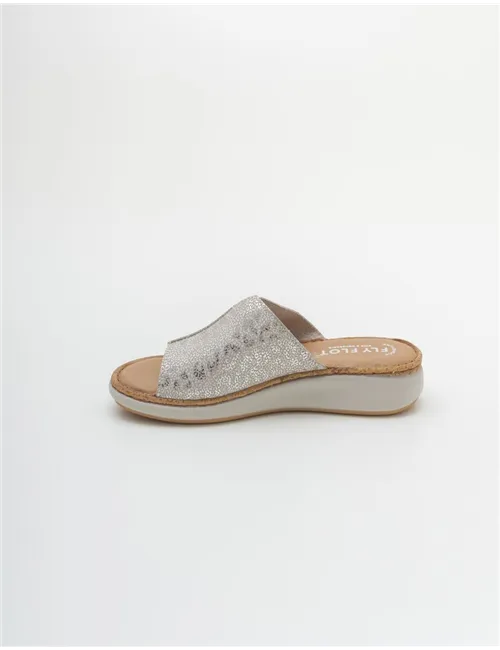 FLY FLOT  ROSTA