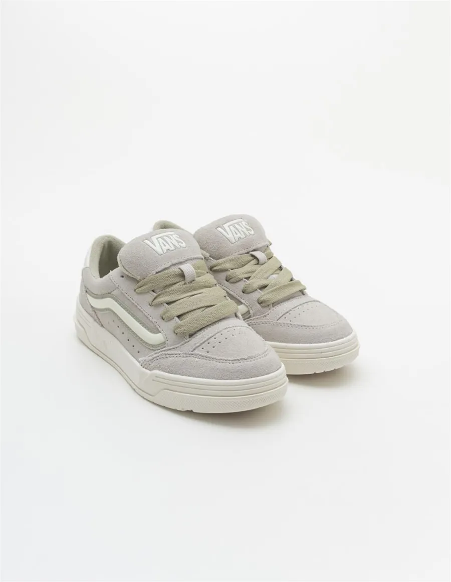 VANS  HYLANE