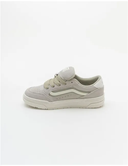 VANS  HYLANE