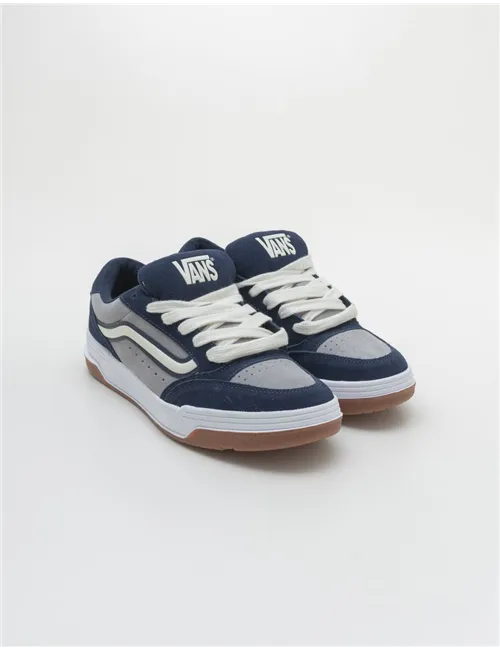 VANS   HYLANE
