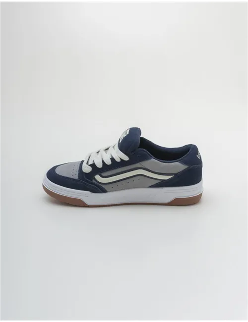 VANS   HYLANE