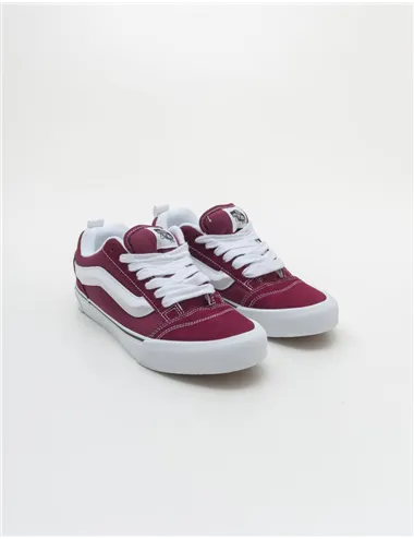 VANS  KNU SKOOL