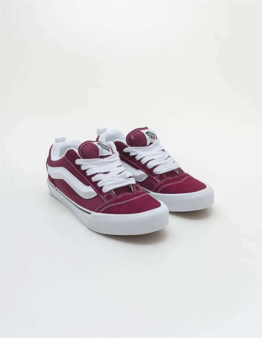 VANS KNU SKOOL