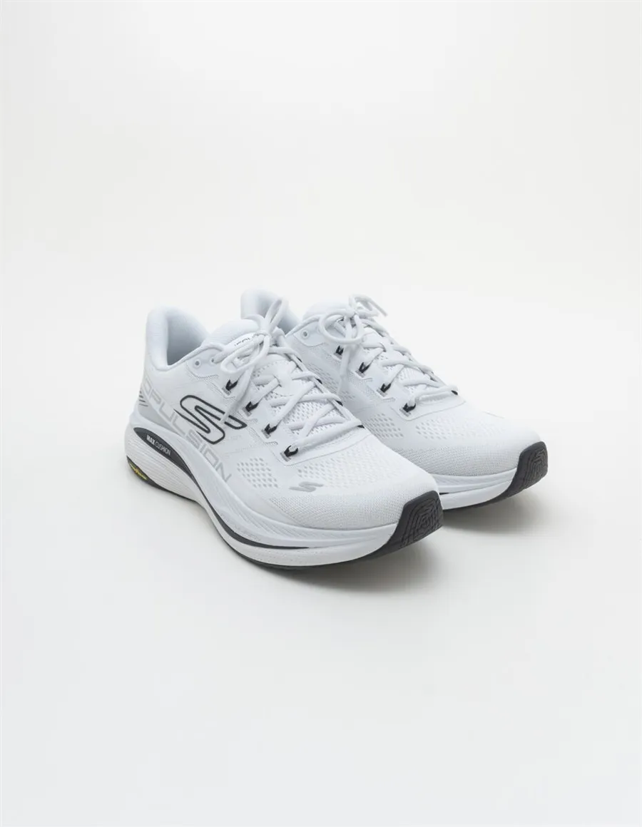 SNEAKER MAX CUSHIONING PROPULSION