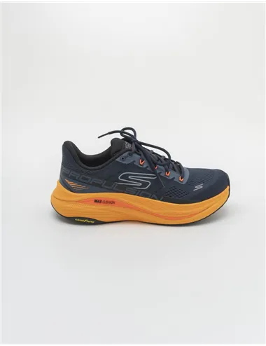 SNEAKER MAX CUSHIONING PROPULSION