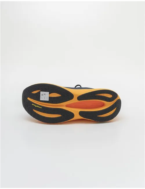 SNEAKER MAX CUSHIONING PROPULSION