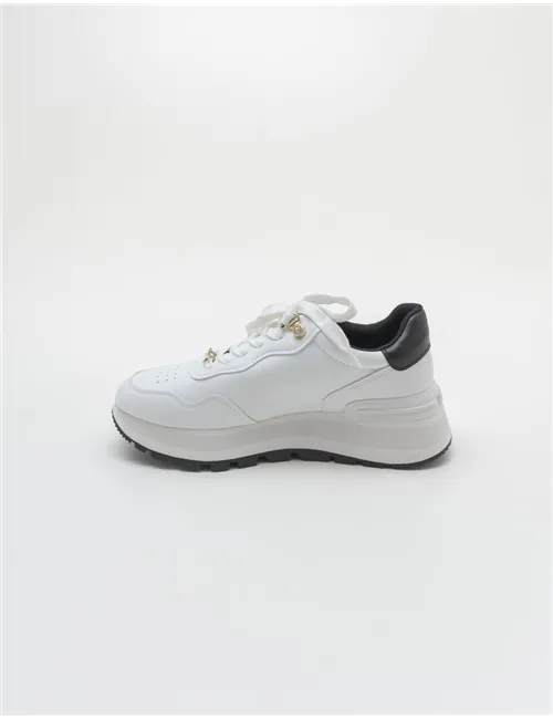 SNEAKER AMAZING 21