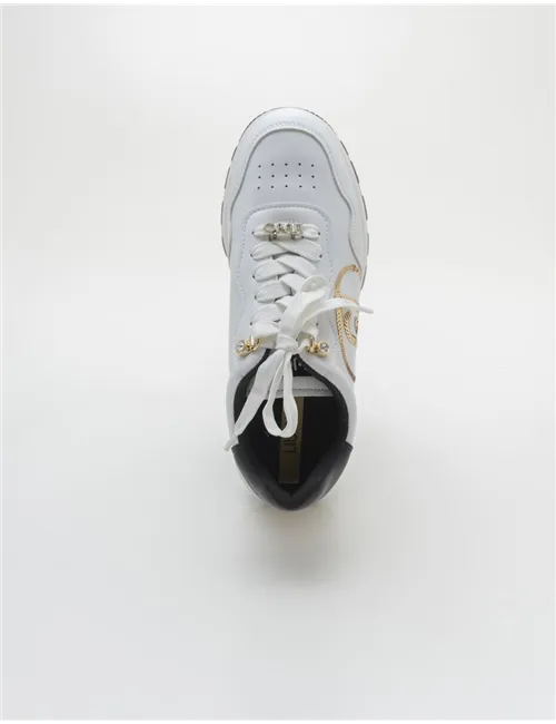 SNEAKER AMAZING 21
