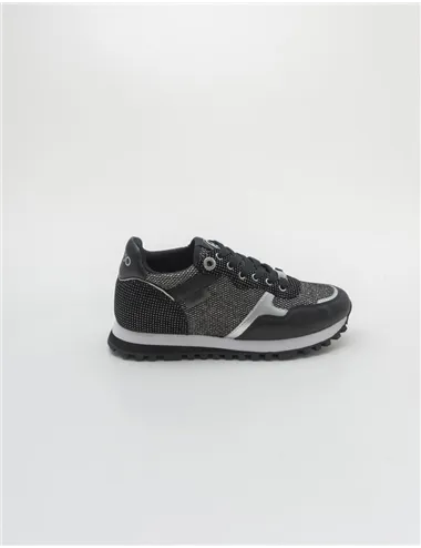 SNEAKER WONDER 01