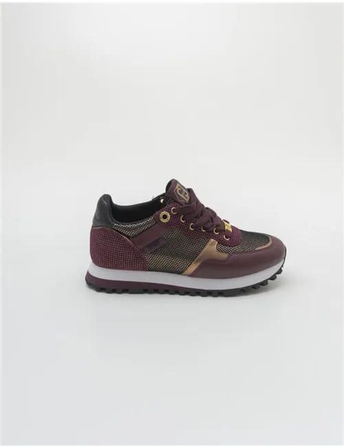 SNEAKER WONDER 02