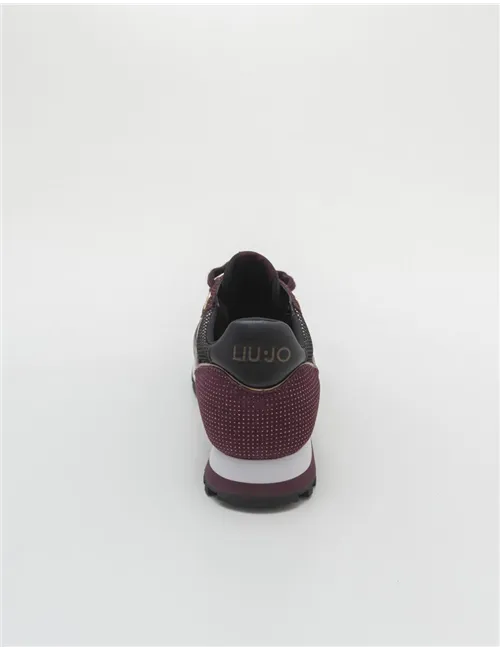 SNEAKER WONDER 02