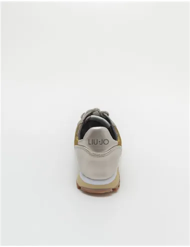 SNEAKER WONDER 