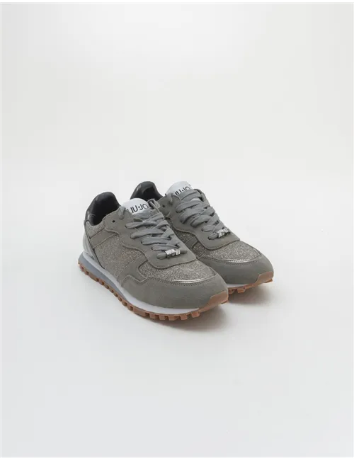 SNEAKER WONDER 