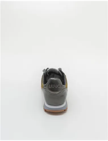 SNEAKER WONDER 