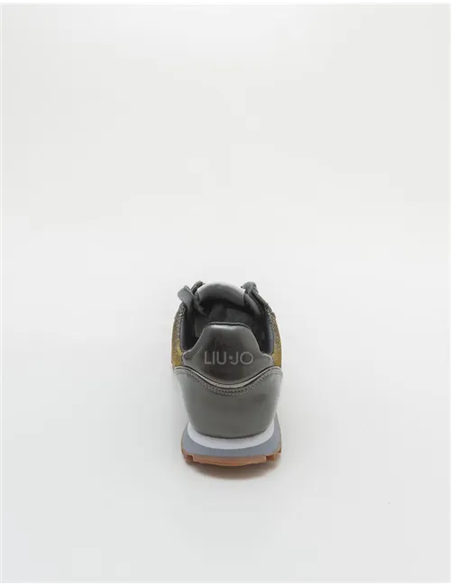 SNEAKER WONDER 