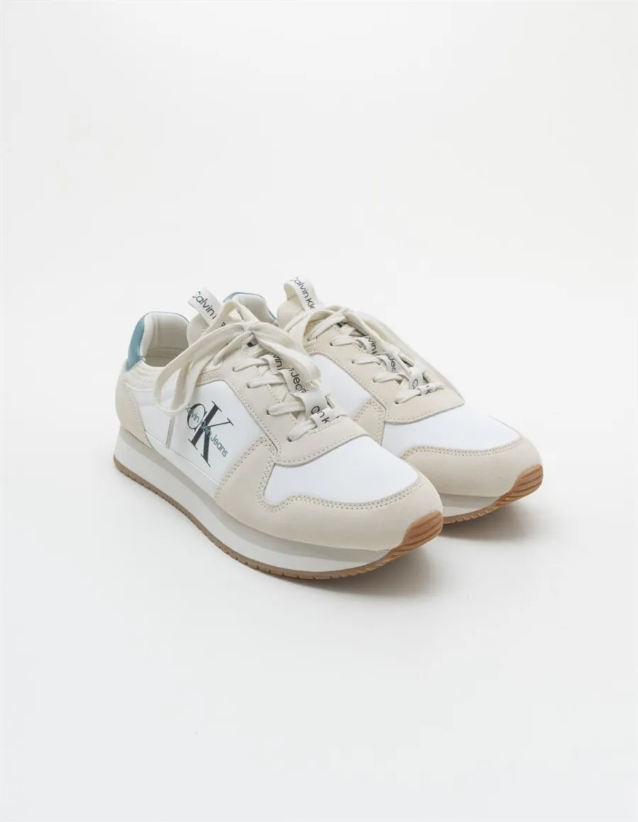 SNEAKER RUNNER SOCKS LACEUP