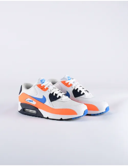 NIKE AIR MAX 90 ESSENTIAL