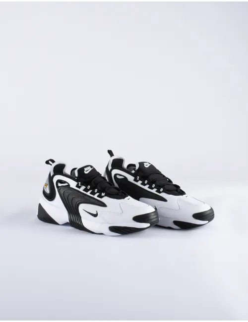 NIKE ZOOM 2K