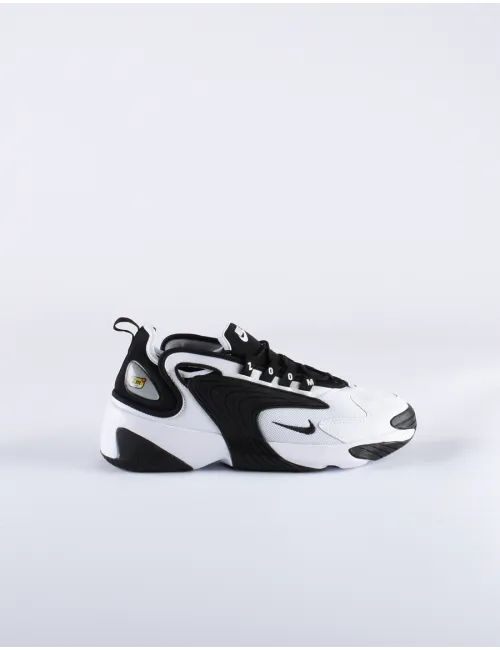 NIKE ZOOM 2K