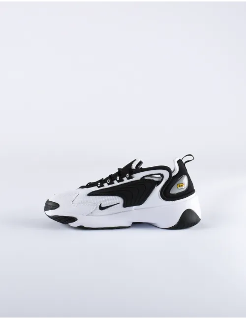 NIKE ZOOM 2K