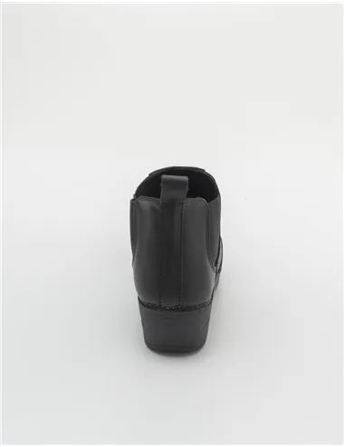 SLIP ON 8002