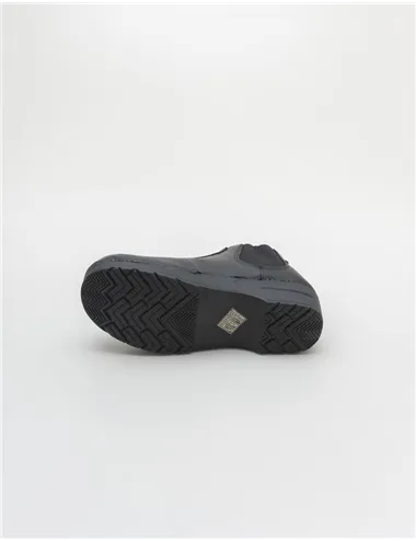SLIP ON 8002