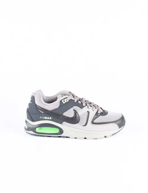 NIKE AIR MAX COMMAND