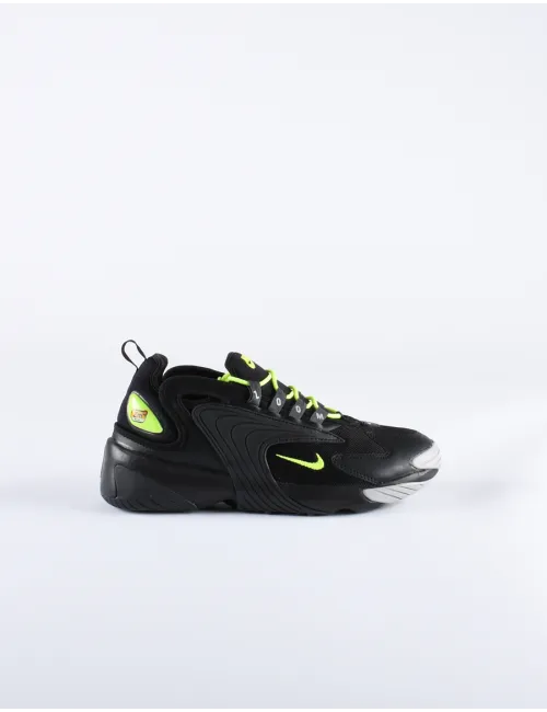 NIKE ZOOM 2K 