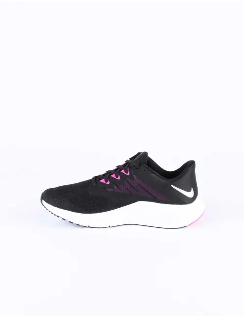 NIKE QUEST 3