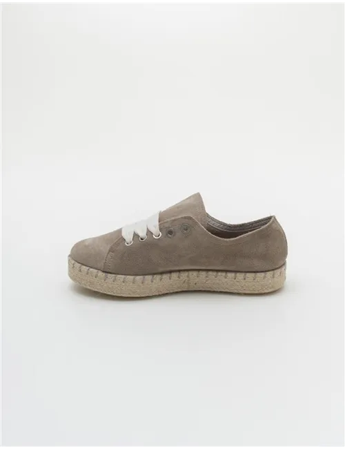 SNEAKER BEATRIZ SERRAJE