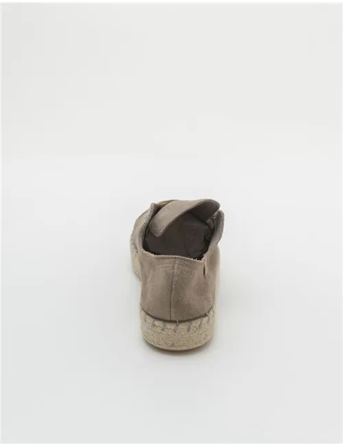 SNEAKER BEATRIZ SERRAJE